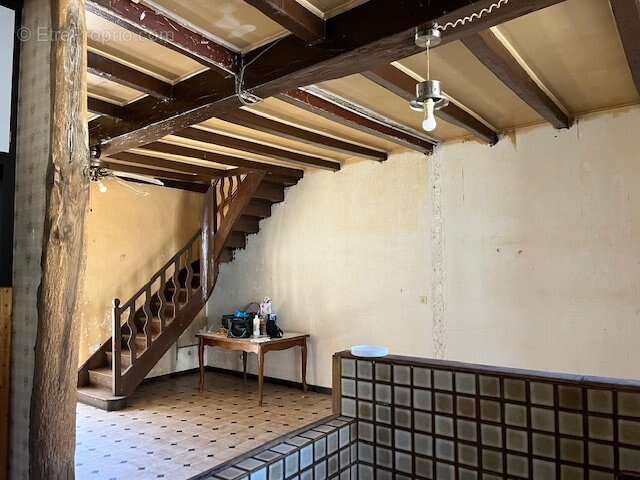 Maison à PRESSIGNAC