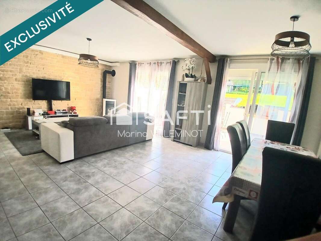 Photo 8 - Maison à ETREPIGNY