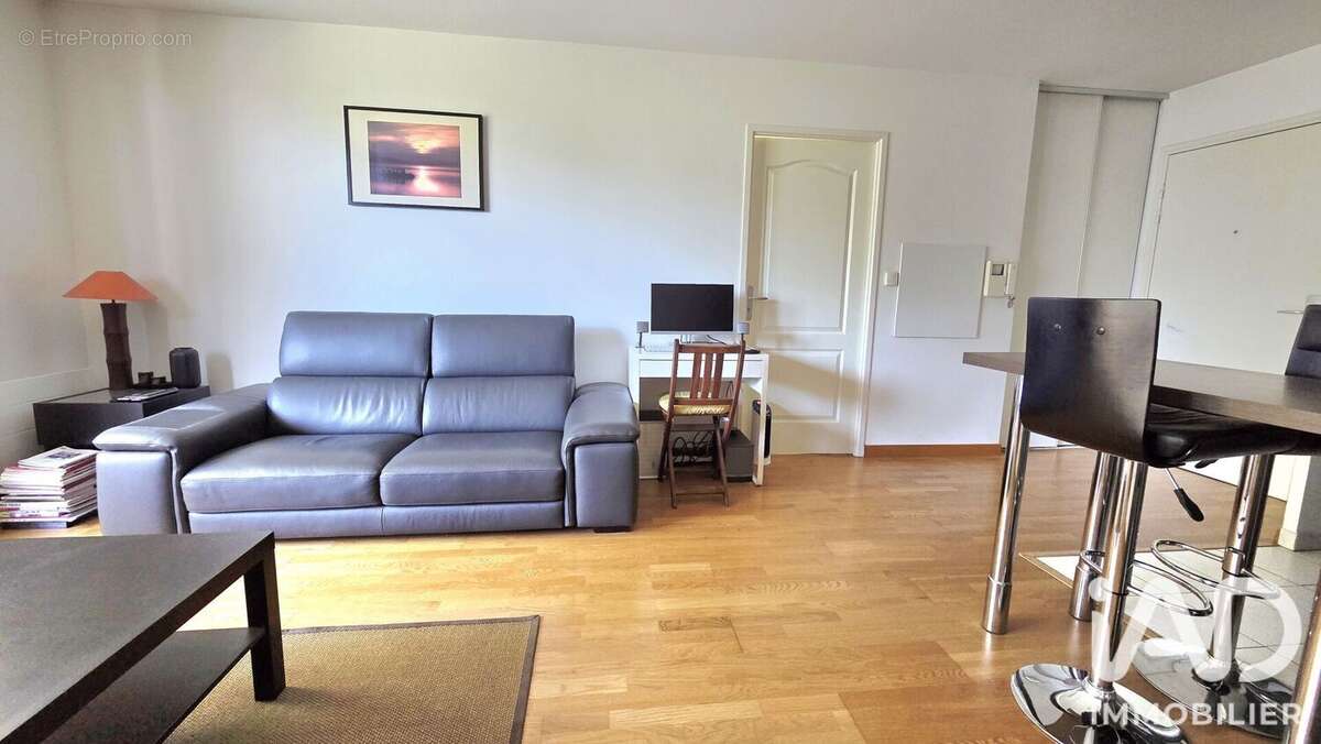 Photo 8 - Appartement à VILLENEUVE-LE-ROI