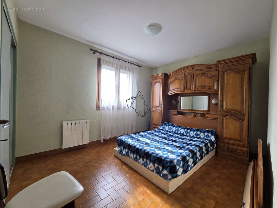 Maison à REQUISTA