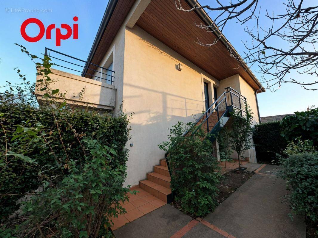 Appartement à LAUNAGUET