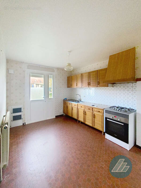 Maison à CRECY-EN-PONTHIEU