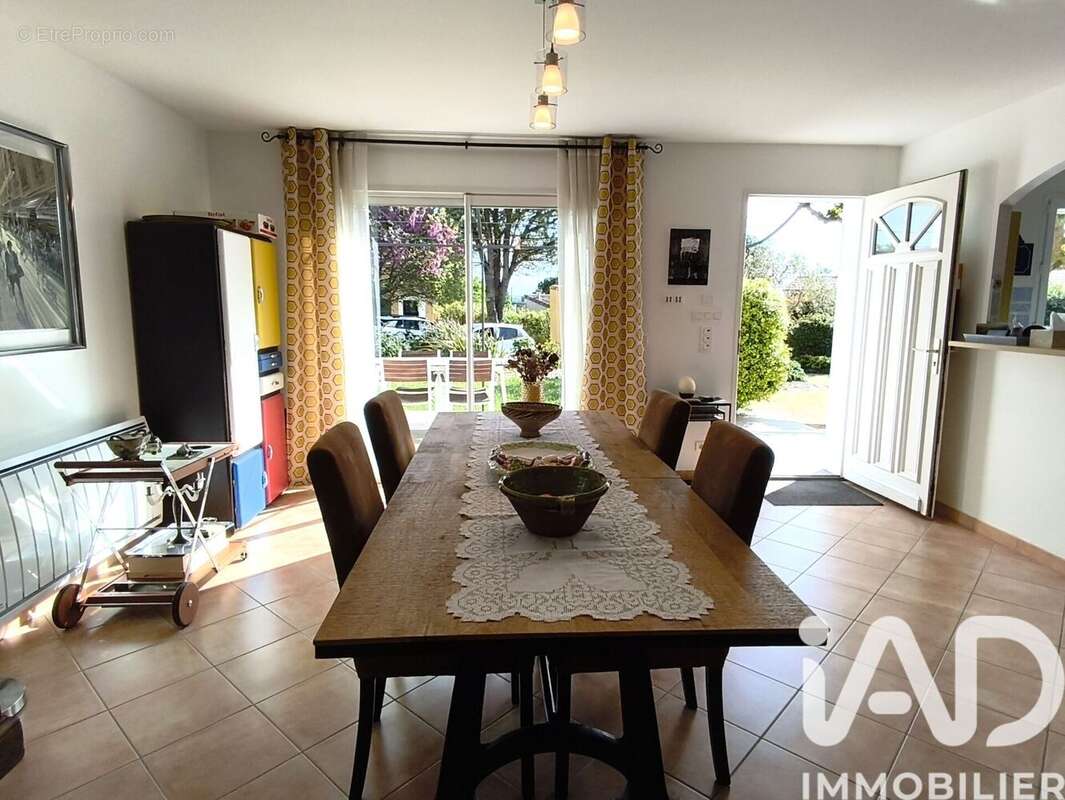 Photo 9 - Maison à PUY-SAINT-MARTIN