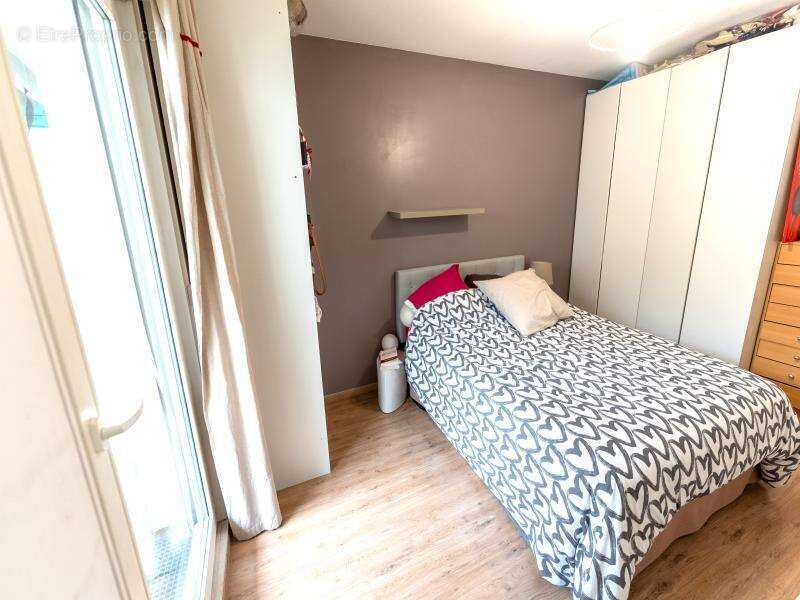 Appartement à COLOMBES