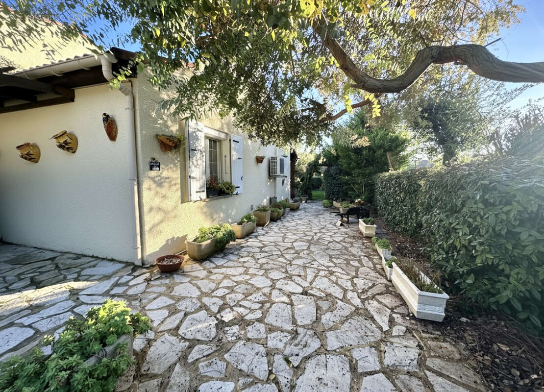 Maison à PIERRELATTE