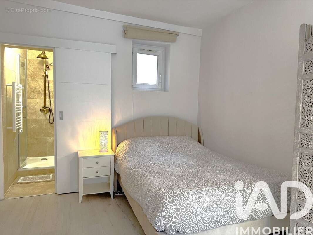 Photo 3 - Appartement à PARIS-15E