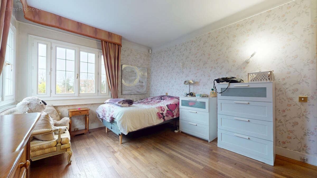 Maison à CORMEILLES-EN-PARISIS