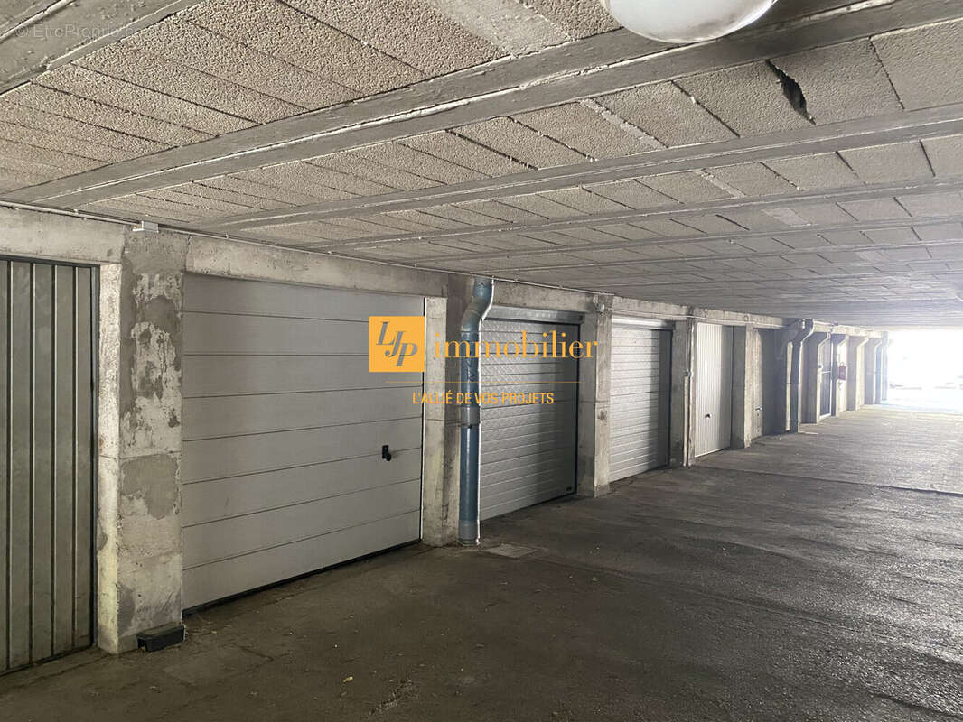 Parking à MONTPELLIER