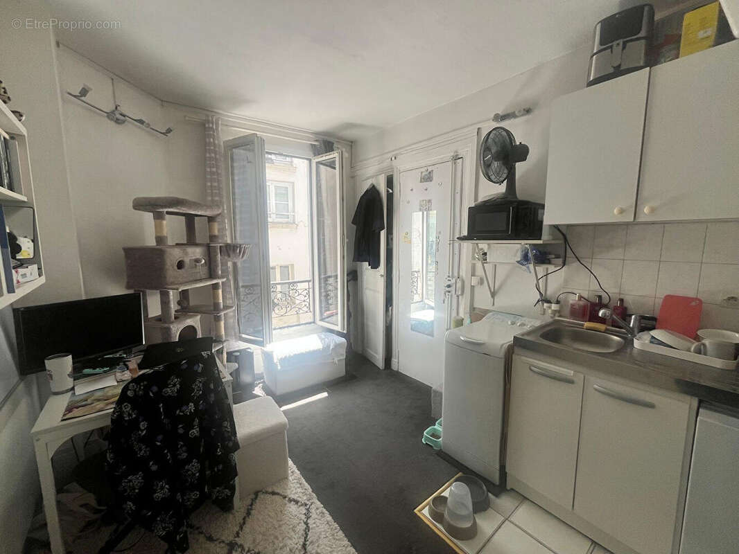 Appartement à PARIS-11E