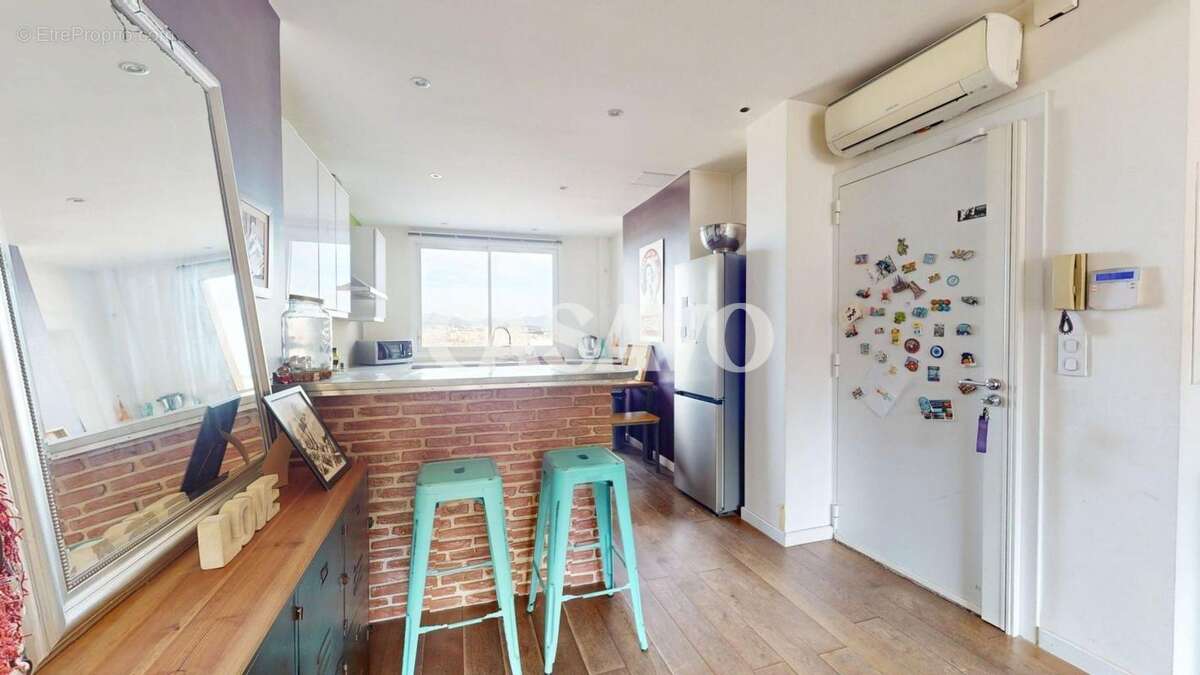 Appartement à MARSEILLE-6E