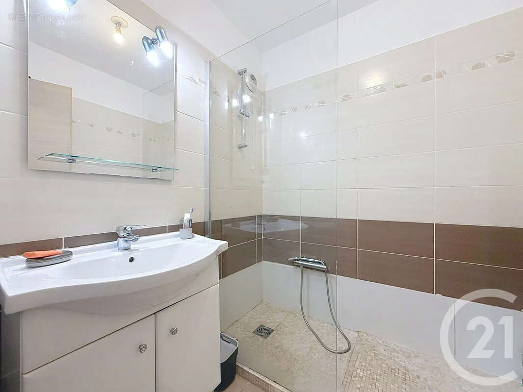 Appartement à SAN-NICOLAO