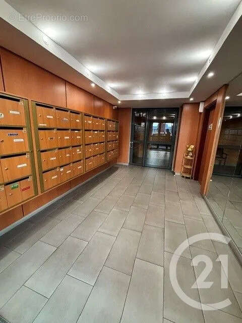 Appartement 70 m² à Saint-Quentin  - photo 9