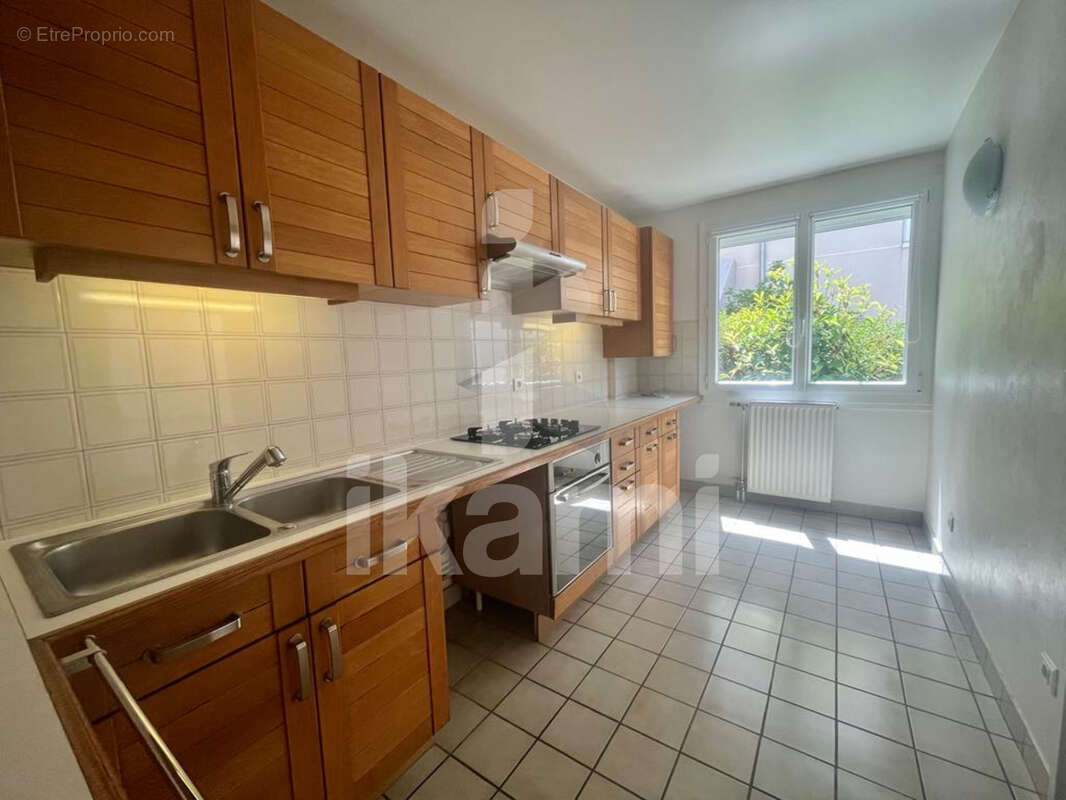 Appartement à SAINT-EGREVE