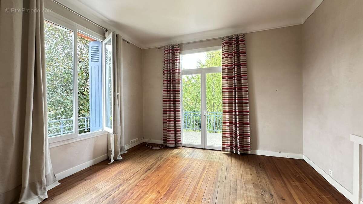 Maison de caractère dax quartier st vincent de 7 pièces de 190 m2 - photo 7