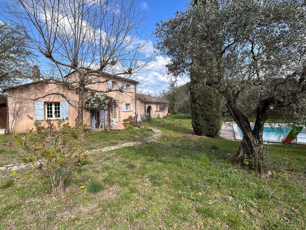 Maison à VAISON-LA-ROMAINE