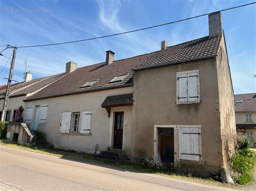 Maison à MOLINOT