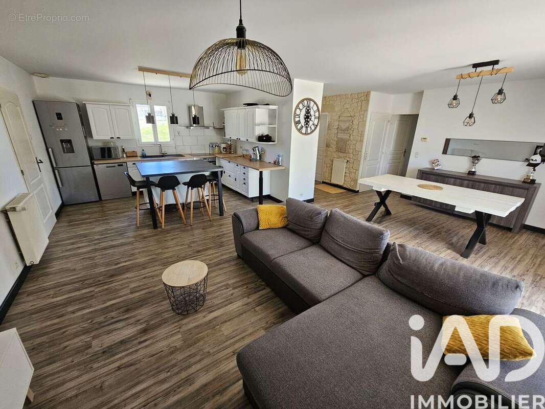 Photo 3 - Maison à SAINT-GERMAIN-ET-MONS
