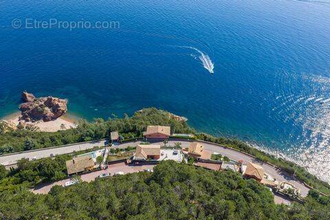 Appartement à THEOULE-SUR-MER