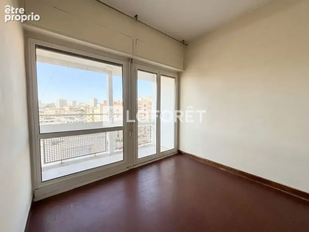 Appartement lumineux vue Vieux Port - photo 10