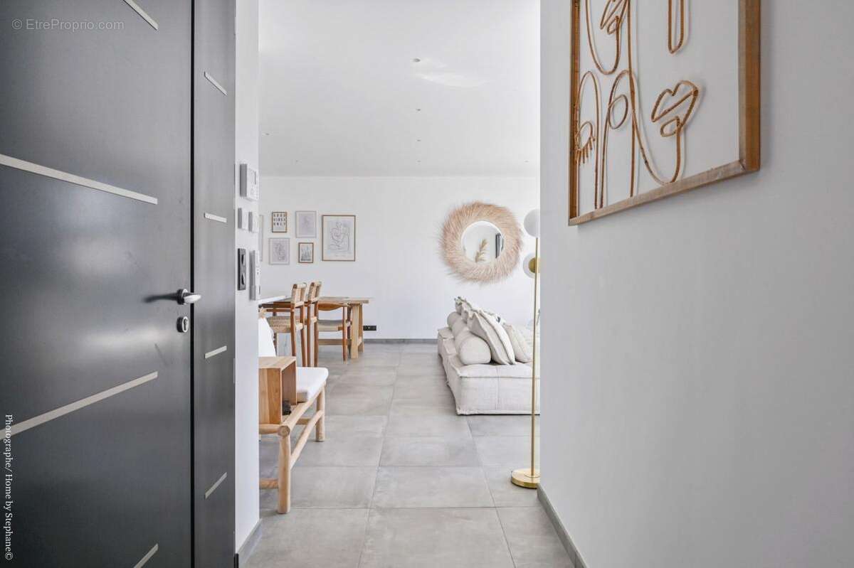 Appartement à LA FARLEDE