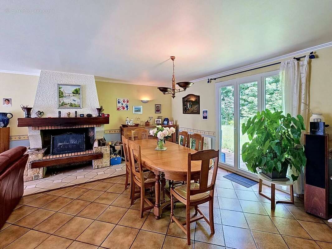 Maison à ACY-EN-MULTIEN