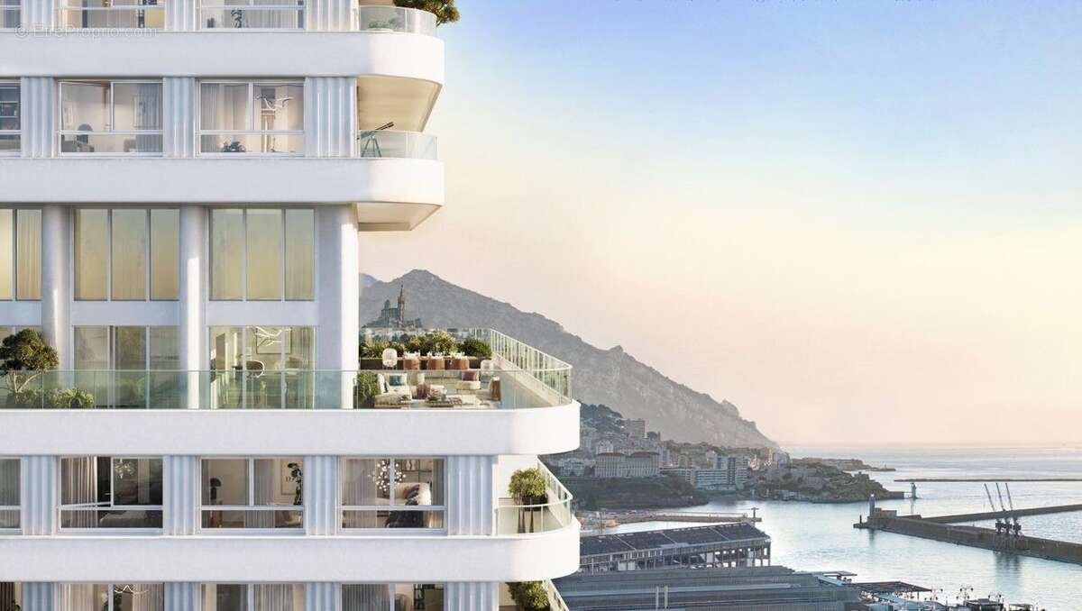 Appartement à MARSEILLE-2E