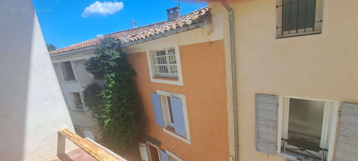 Maison à PUYLOUBIER