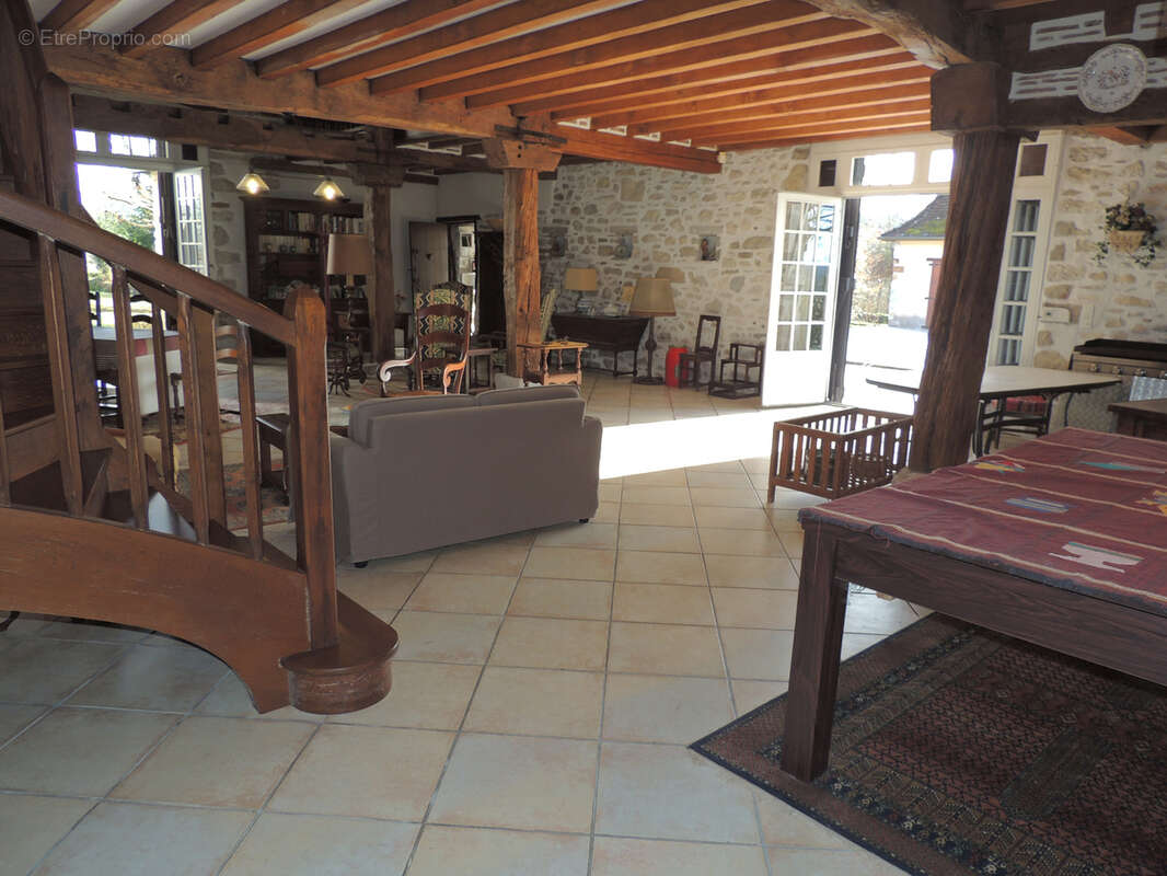Maison à SAUVETERRE-DE-BEARN