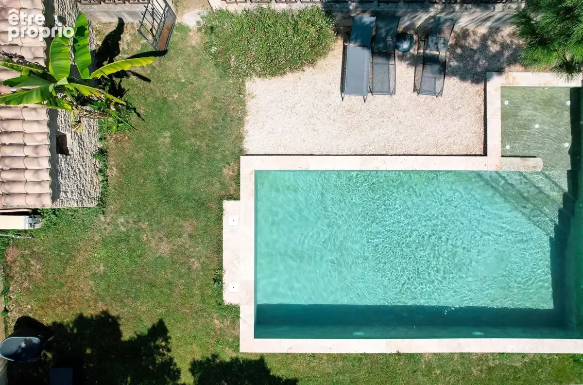 Propriété méridionale à 4.6 km d’Uzès avec piscine et spa - photo 2
