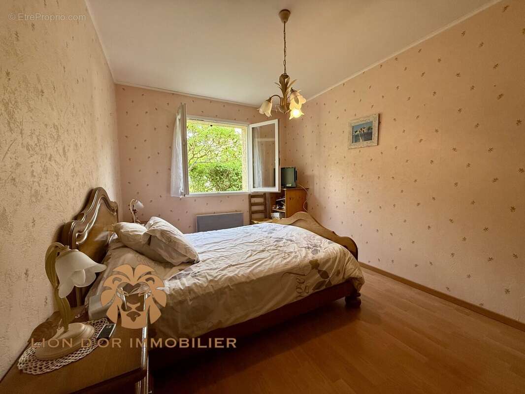 Maison à POLEYMIEUX-AU-MONT-D'OR