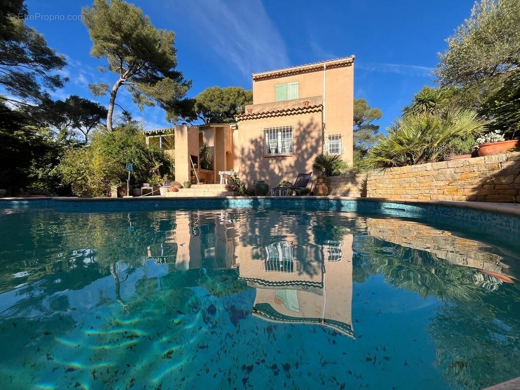 Maison à SANARY-SUR-MER
