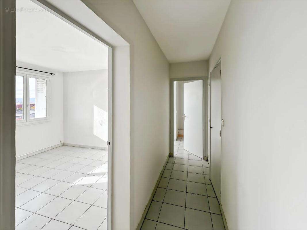 Appartement à MONTELIMAR