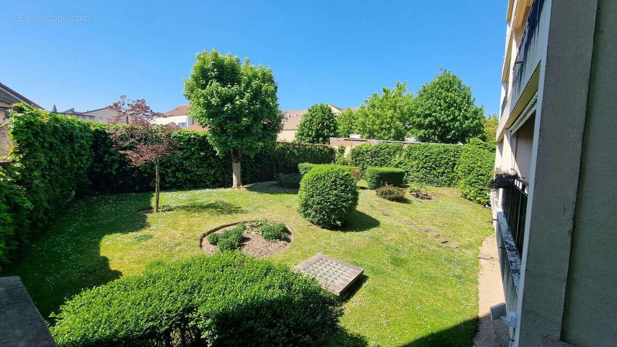 Appartement à MAISONS-LAFFITTE
