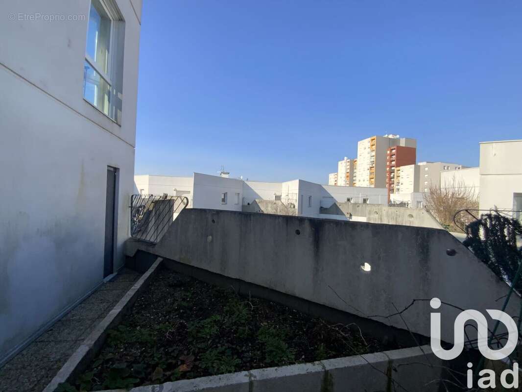 Photo 5 - Appartement à VILLETANEUSE