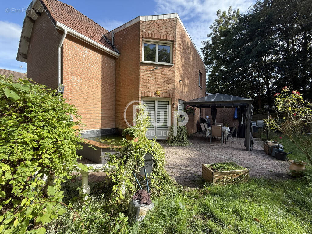 Maison à HENIN-BEAUMONT