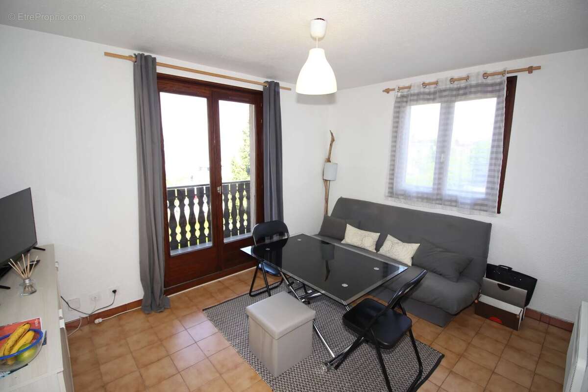 Appartement à NEUVECELLE