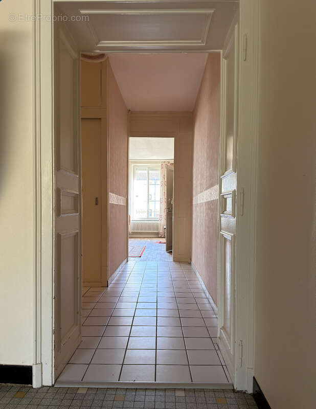 Maison à SAIZERAIS