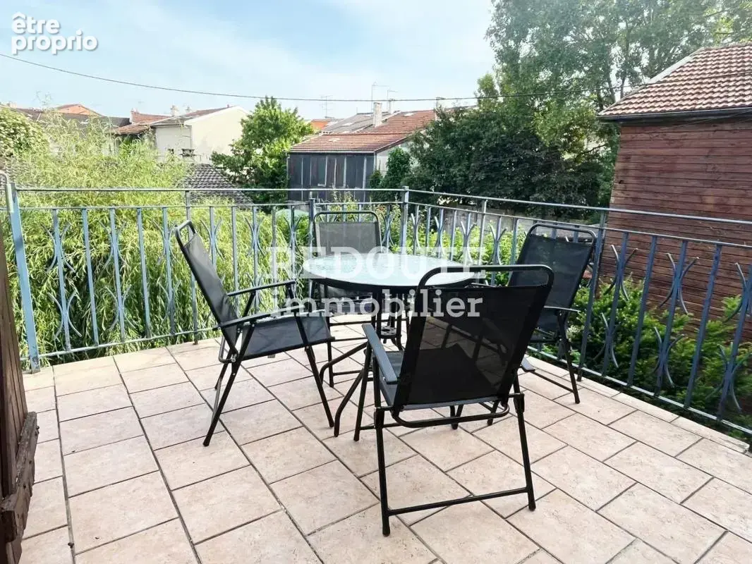 CHALONS-EN-CHAMPAGNE : Maison,  6 chambres, jardin, garage - photo 9
