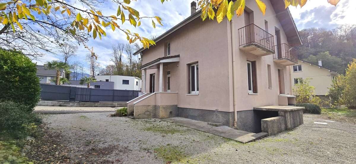Maison à LA RAVOIRE