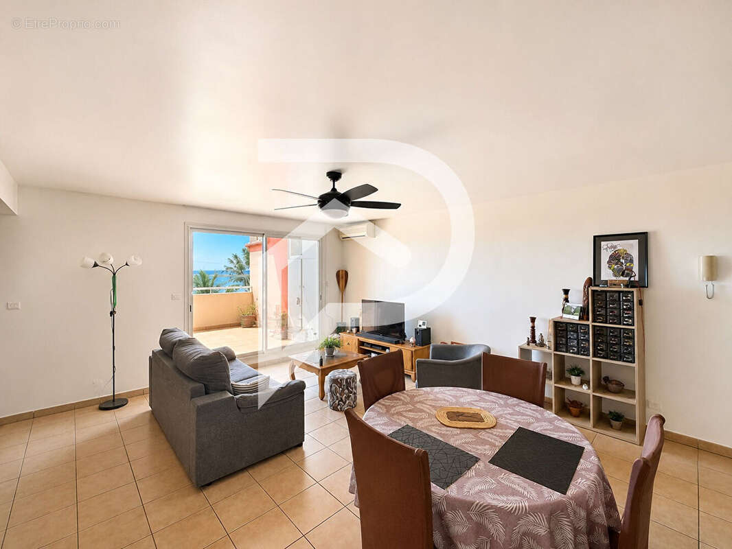 Appartement à SAINT-DENIS