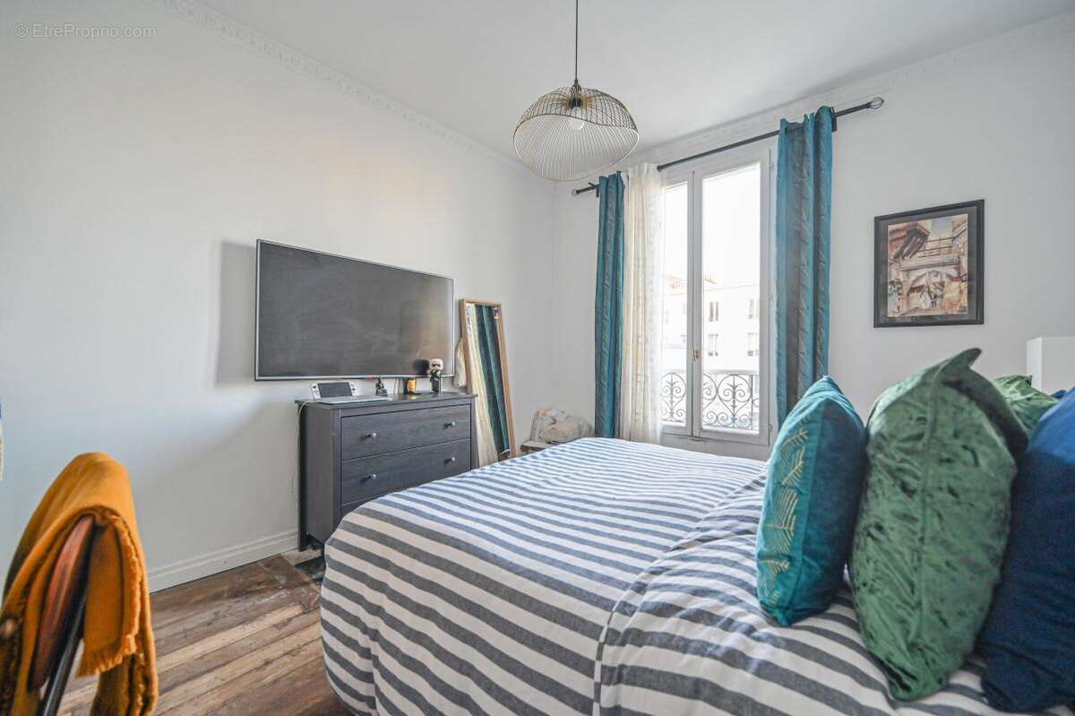 Appartement à PARIS-18E