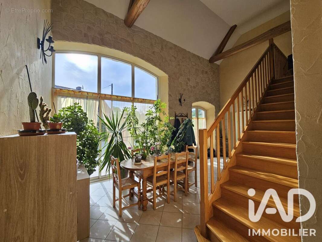Maison 326 m² à Vouvray-Sur-Loir  - photo 7