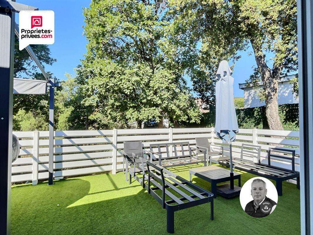 Maison à ROQUEBRUNE-SUR-ARGENS