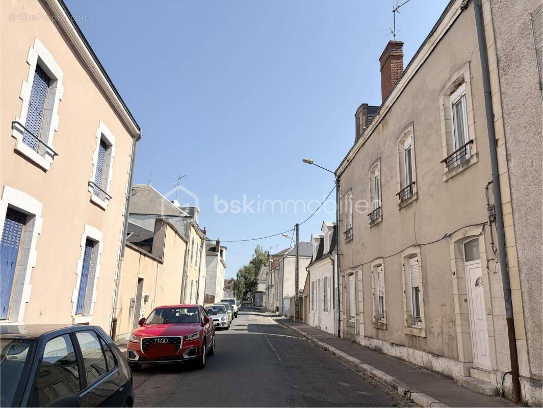 Immeuble de rapport - photo 1