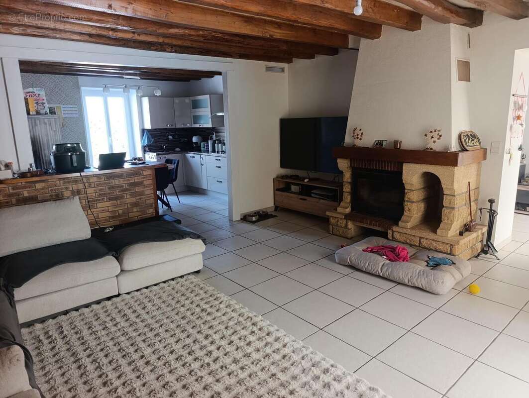 Maison 155 m² à Issoudun  - photo 3