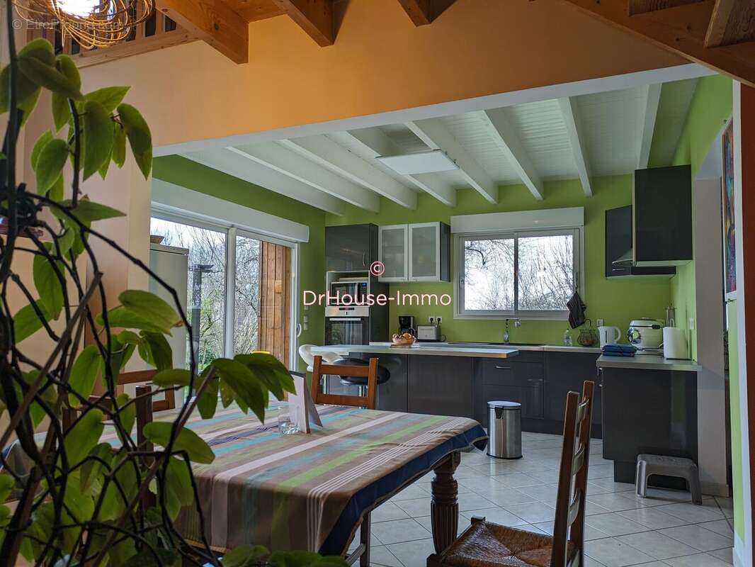 Maison 123 m² à Villefranche-Du-Perigord  - photo 6
