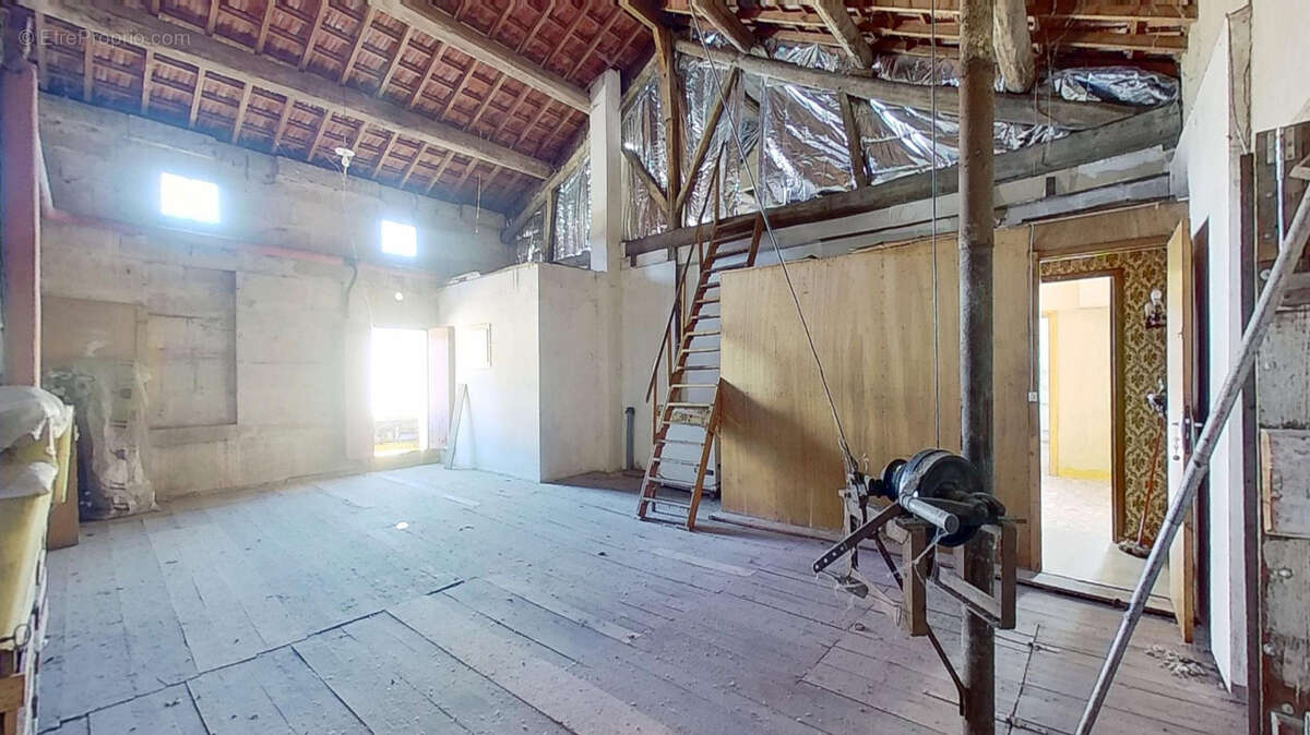 Maison à FAINS-VEEL