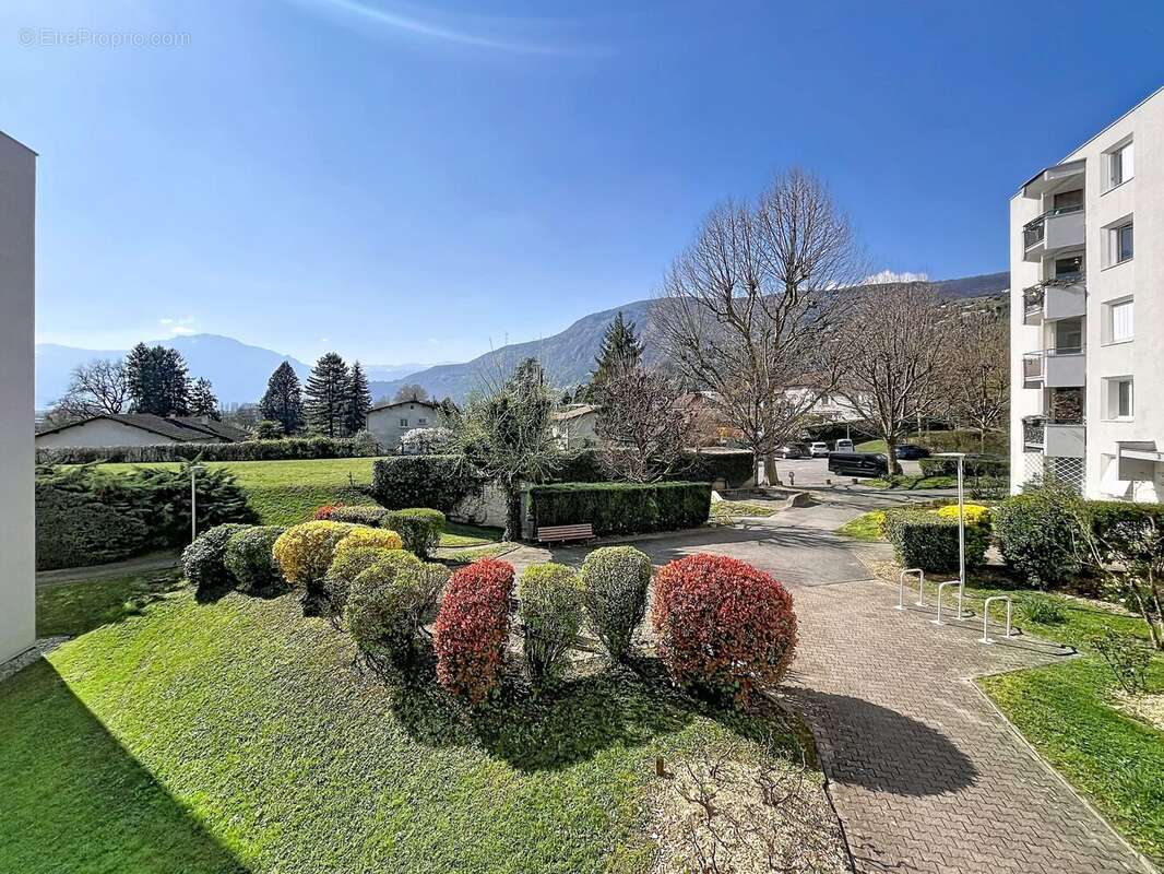 Appartement à MEYLAN