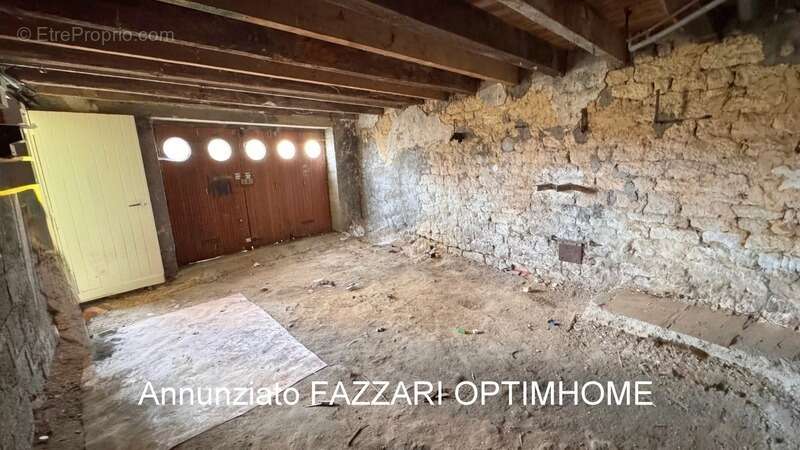 Appartement à STENAY