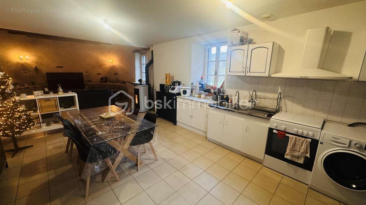 Maison à SAINT-PIERRE-DE-PLESGUEN